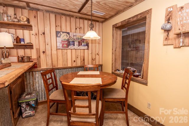 120 Mitch Road, Union Grove, NC 28689