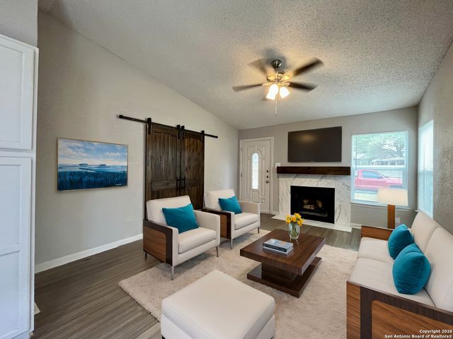 6026 Glacier Sun Dr, San Antonio, TX 78244