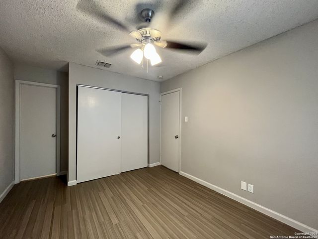 6026 Glacier Sun Dr, San Antonio, TX 78244