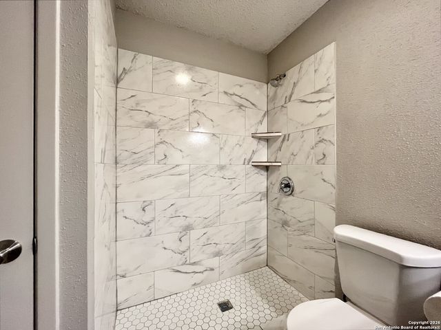 6026 Glacier Sun Dr, San Antonio, TX 78244