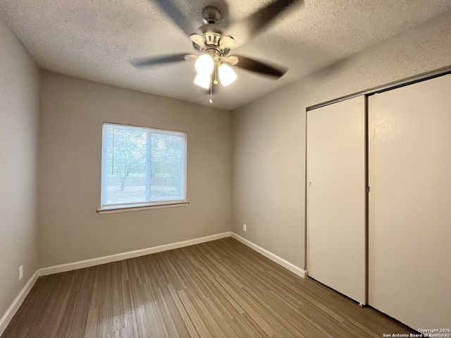 6026 Glacier Sun Dr, San Antonio, TX 78244