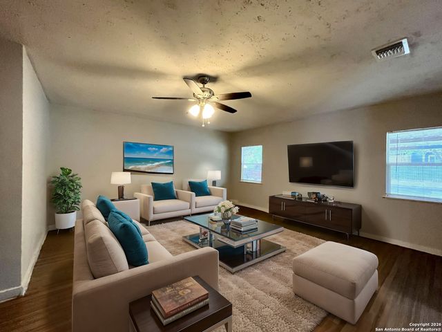 6026 Glacier Sun Dr, San Antonio, TX 78244