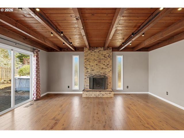 19993 Nw METOLIUS Dr, Portland, OR 97229