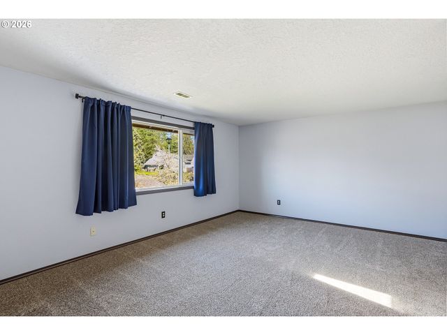 19993 Nw METOLIUS Dr, Portland, OR 97229