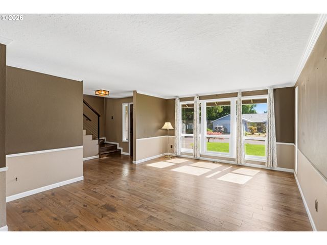 19993 Nw METOLIUS Dr, Portland, OR 97229