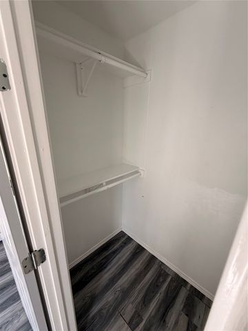 3325 Brantley Street, Dallas, TX 75212