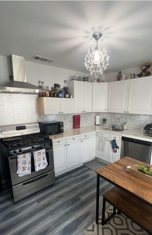 3325 Brantley Street, Dallas, TX 75212