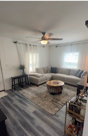 3325 Brantley Street, Dallas, TX 75212