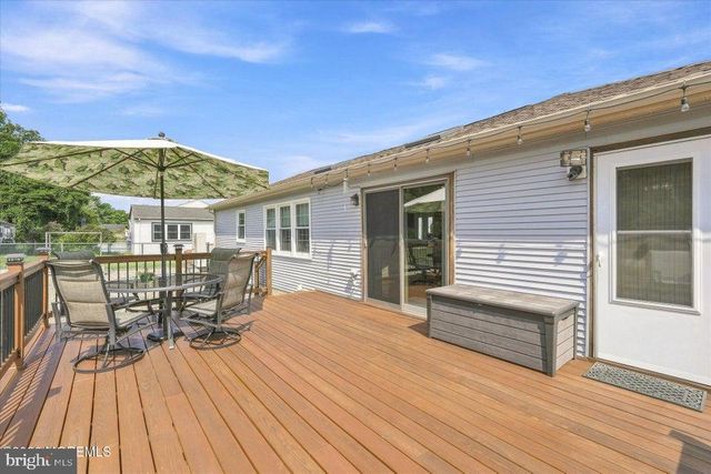 113 DRIFTWOOD LN, Lanoka Harbor, NJ 08734