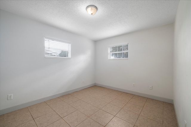 555 Lee Avenue, Satellite Beach, FL 32937