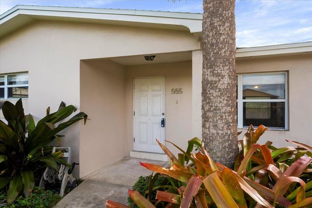 555 Lee Avenue, Satellite Beach, FL 32937