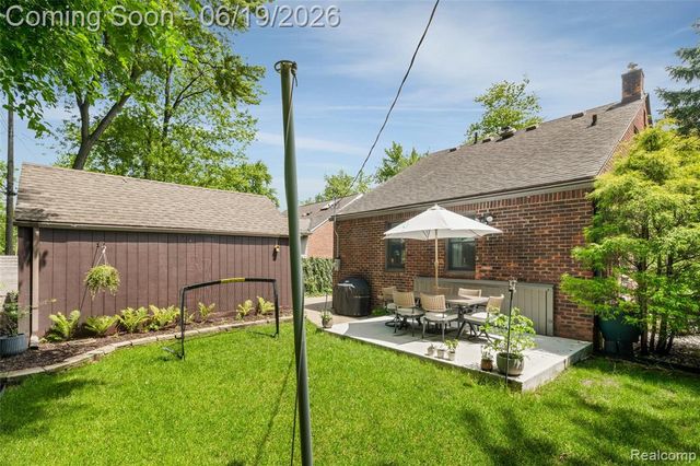 1113 Fernwood Road, Royal Oak, MI 48067