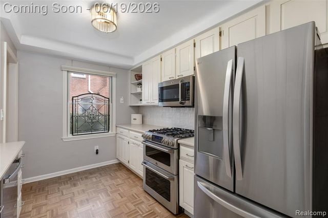 1113 Fernwood Road, Royal Oak, MI 48067