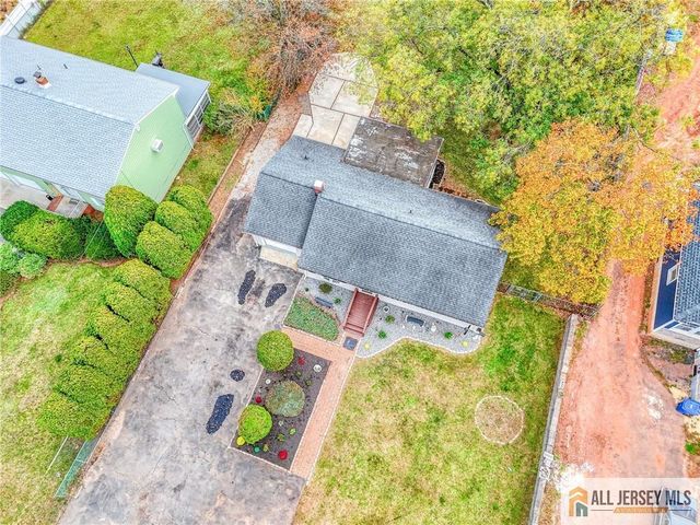 385 Metlars Lane, Piscataway, NJ 08854