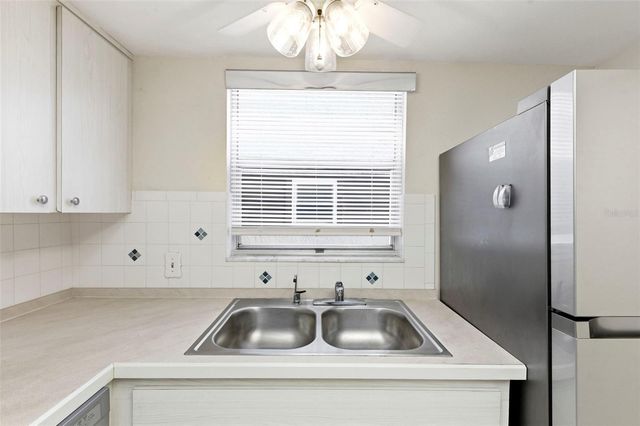 4101 PASSPORT LANE 203, New Port Richey, FL 34653