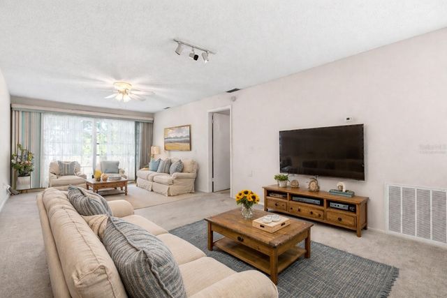 4101 PASSPORT LANE 203, New Port Richey, FL 34653