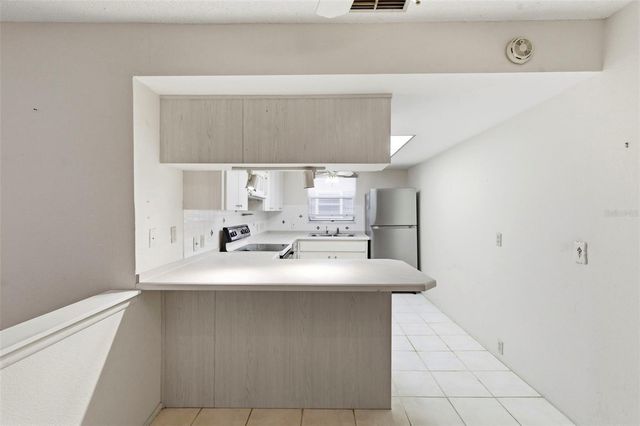 4101 PASSPORT LANE 203, New Port Richey, FL 34653