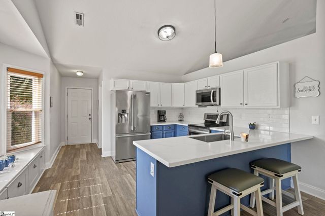 52 Sacha Lane, Travelers Rest, SC 29690