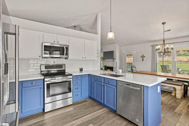52 Sacha Lane, Travelers Rest, SC 29690