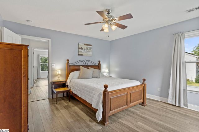 52 Sacha Lane, Travelers Rest, SC 29690