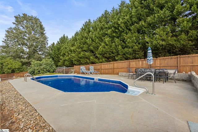 52 Sacha Lane, Travelers Rest, SC 29690