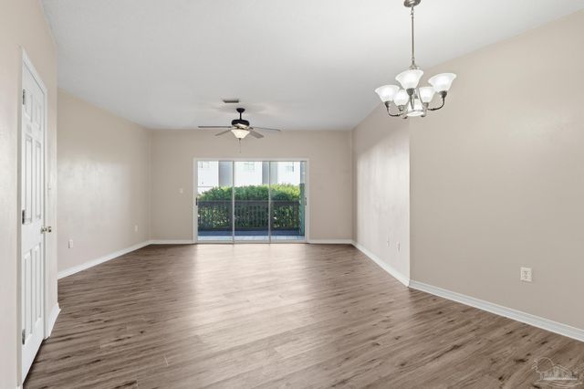 7242 Grimms Landing, Navarre, FL 32566