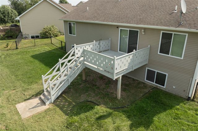 1308 Deer Run NE, Cedar Rapids, IA 52402