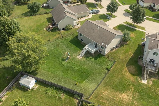 1308 Deer Run NE, Cedar Rapids, IA 52402