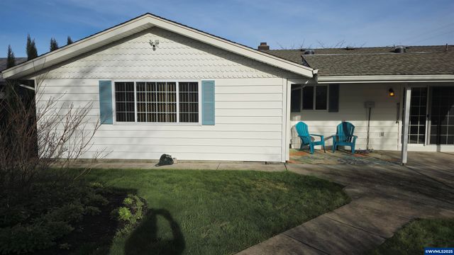 1104 29th Av SW, Albany, OR 97321