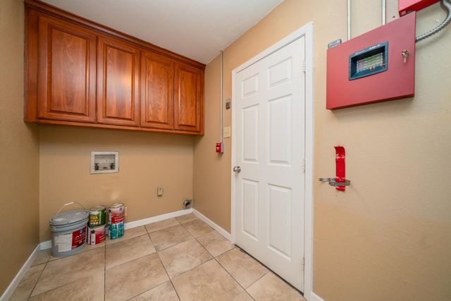 2705 N Fourth St, Longview, TX 75605