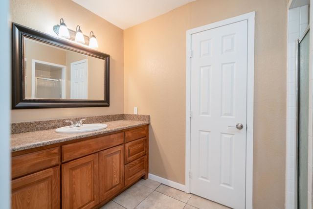 2705 N Fourth St, Longview, TX 75605