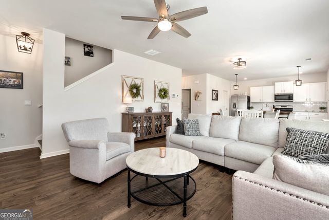 102 Etowah Parkway, Dawsonville, GA 30534