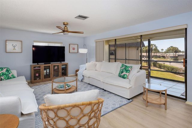 1727 LAKESIDE DRIVE 1718C, Venice, FL 34293