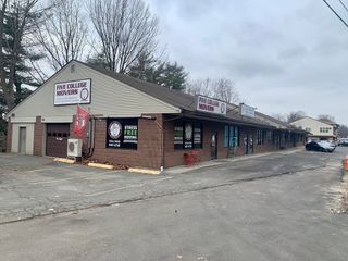 141 Damon Rd F, Northampton, MA 01060