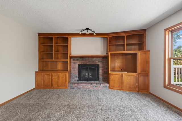 18418 85th Place N, Maple Grove, MN 55311