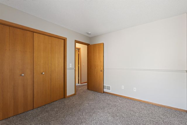 18418 85th Place N, Maple Grove, MN 55311