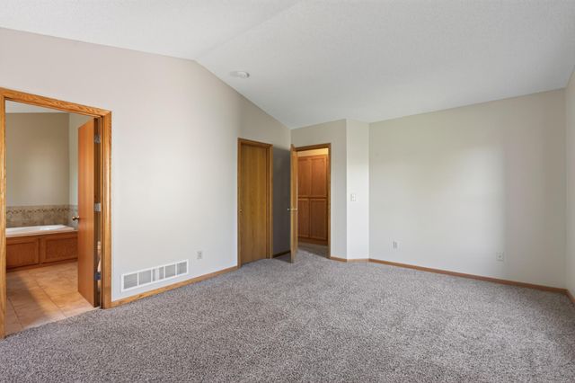 18418 85th Place N, Maple Grove, MN 55311