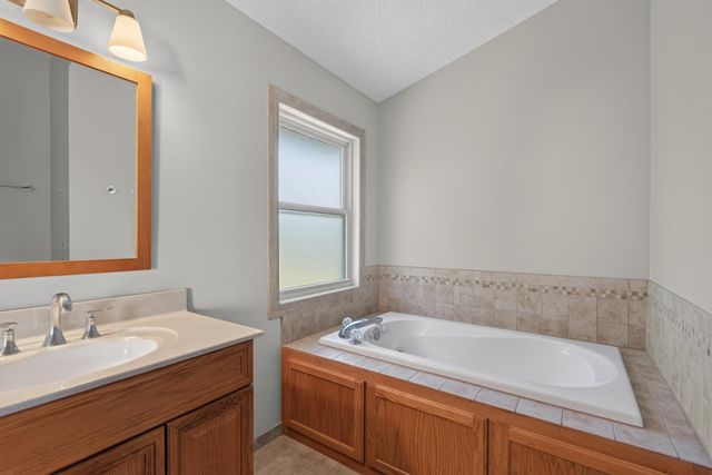 18418 85th Place N, Maple Grove, MN 55311
