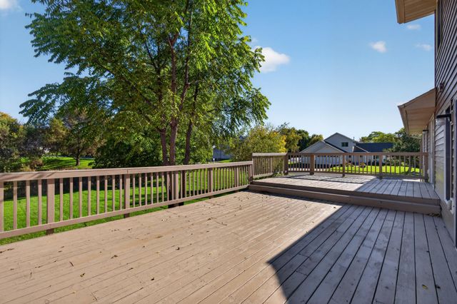 18418 85th Place N, Maple Grove, MN 55311