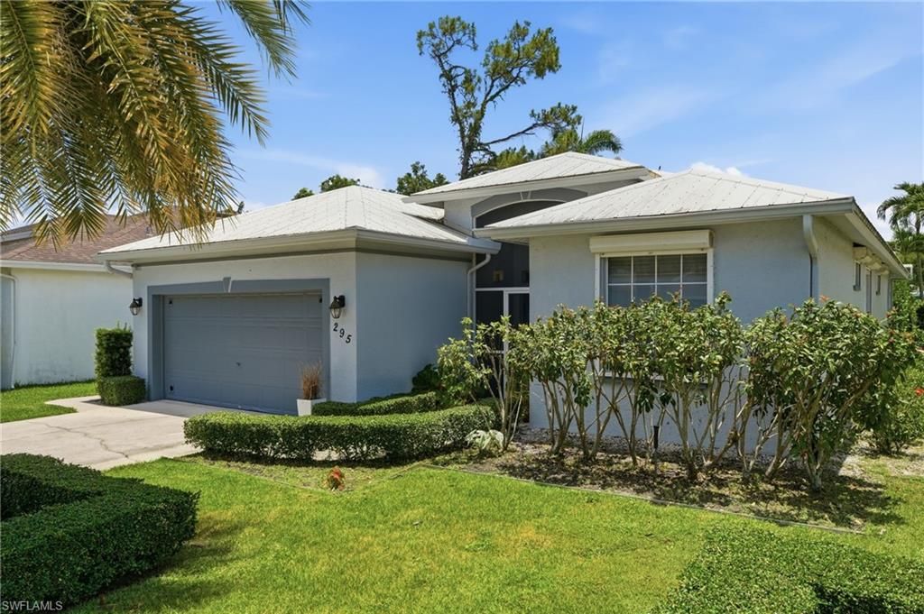 295 Stanhope CIR, NAPLES, FL 34104 — photo 2