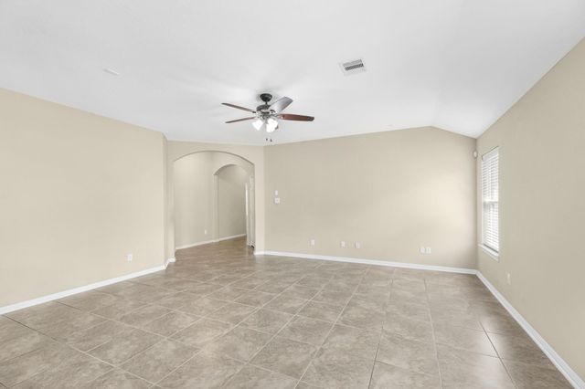 10910 Overland Trail Drive, Richmond, TX 77406