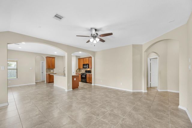 10910 Overland Trail Drive, Richmond, TX 77406