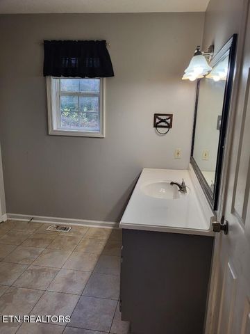 181 Christina Circle, Maynardville, TN 37807