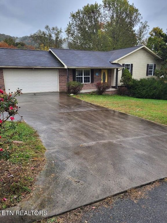 181 Christina Circle, Maynardville, TN 37807