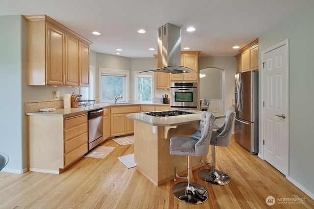 12612 SE 261 Street, Kent, WA 98030