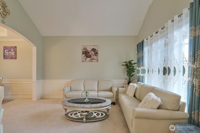 12612 SE 261 Street, Kent, WA 98030