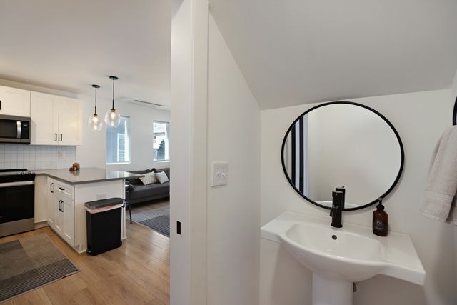 102 Duke St Apt 45, Nashville, TN 37207