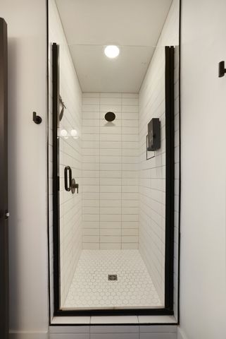 102 Duke St Apt 45, Nashville, TN 37207