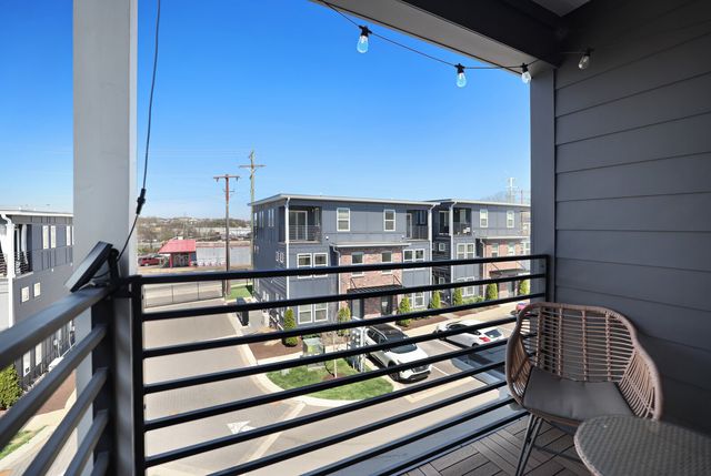 102 Duke St Apt 45, Nashville, TN 37207