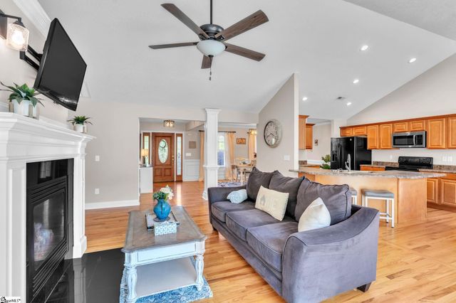 58 Jude Court, Taylors, SC 29651